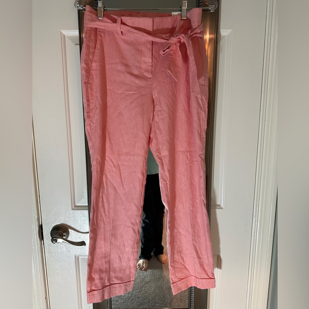 Loft Size 2 NWT belted capris, salmon/coral